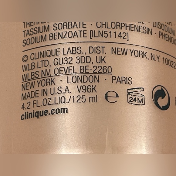 Clinique Moisture Surge Face Spray 4.2 fl oz - Picture 3 of 5